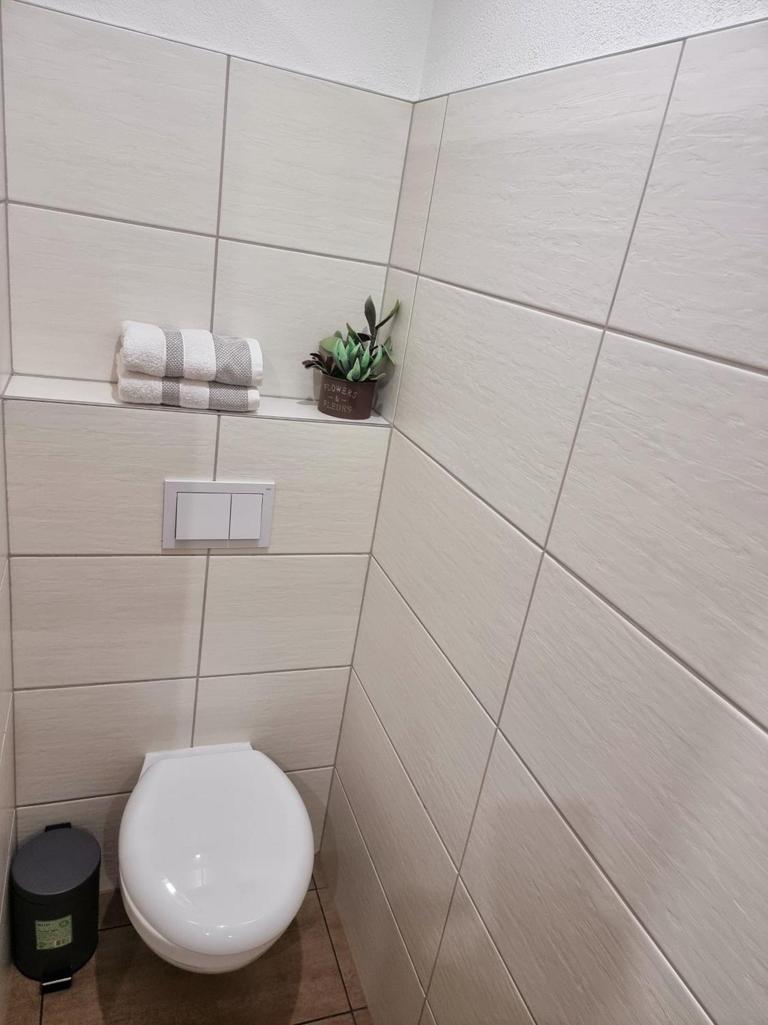 Workershome - Business Apartments - Monteurwohnungen Wertheim Cameră foto